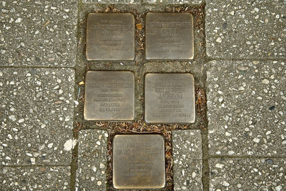 Stolpersteine Hoofdstraat 31 #1