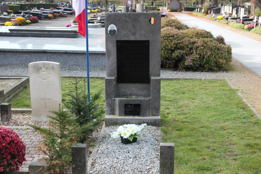 Belgische Oorlogsgraven Waasmunster #2