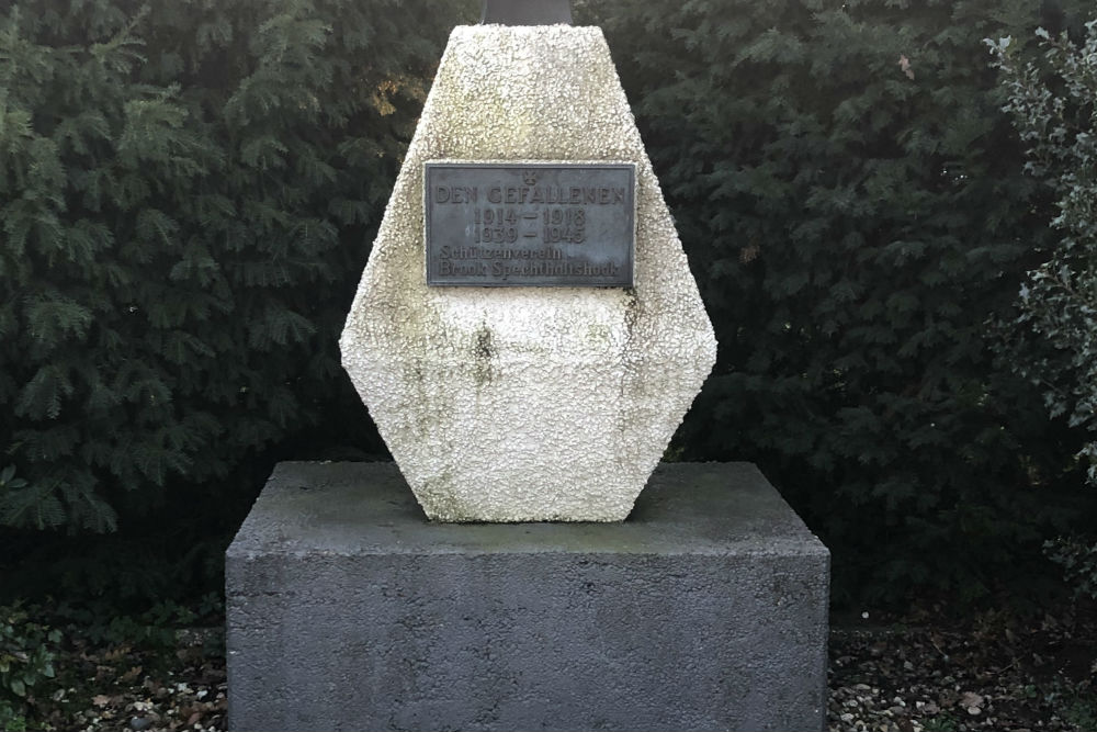 Oorlogsmonument Gronau #1