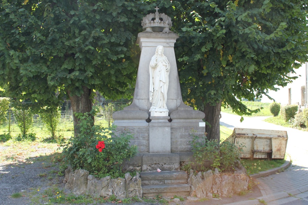 Oorlogsmonument - Heilig Hartbeeld Ferrires