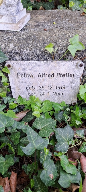 Bobenheim Cemetery #4