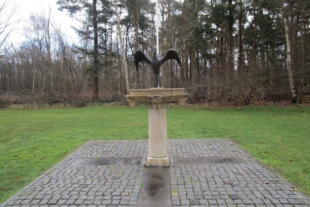 Oorlogsmonument Nieuw-Ginneken #1