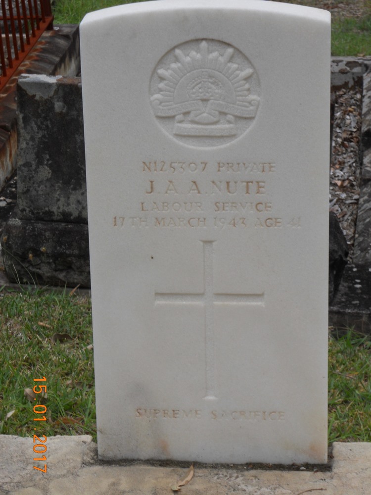 Commonwealth War Grave St. John Anglican Cemetery #1