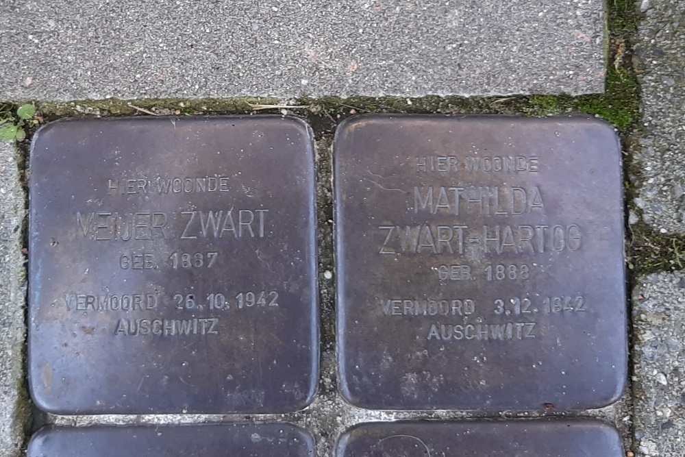 Stolpersteine Molenweg 123 #1