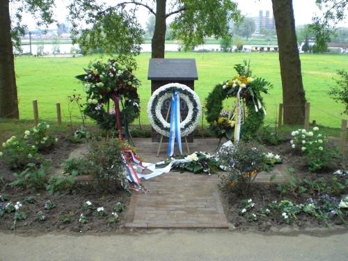 Memorial 10 May 1940 Roermond #1