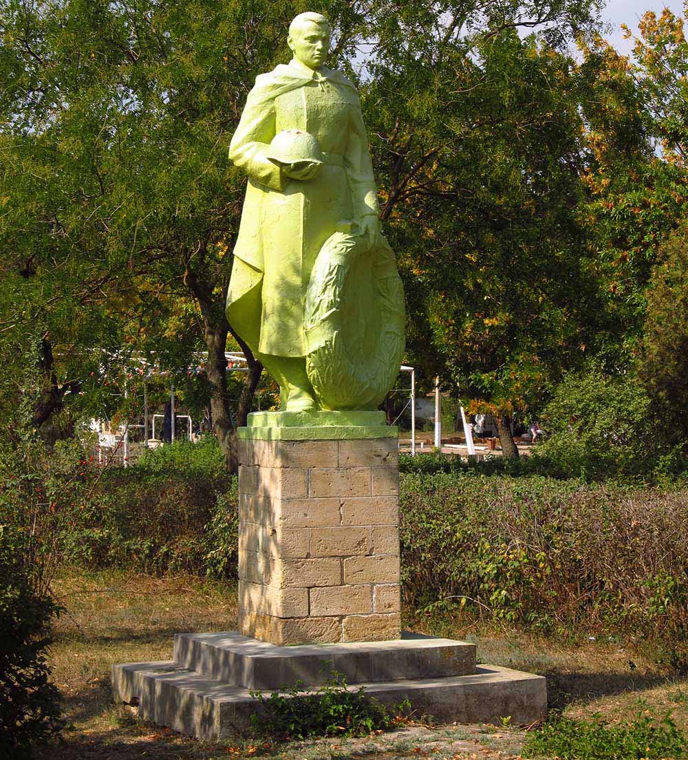 Liberation Memorial Nova Ivanivka #1