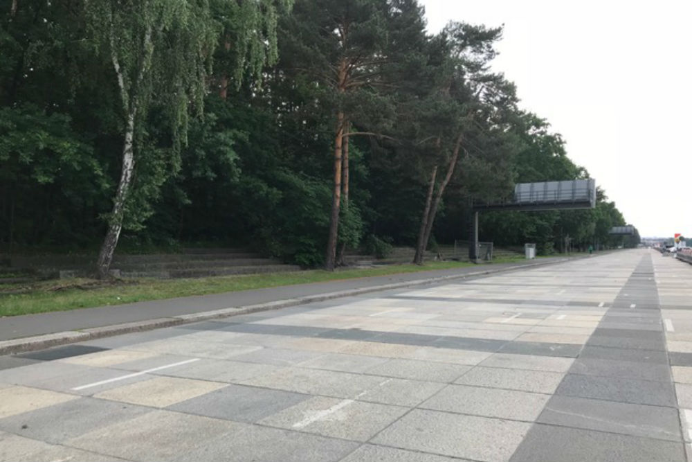 Great Road (Große Straße) #5