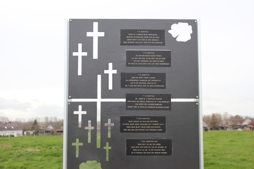 Oorlogsmonument Burgerslachtoffers Buggenhout Opstal #2