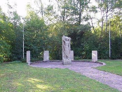 Oorlogsmonument Bentfeld #1