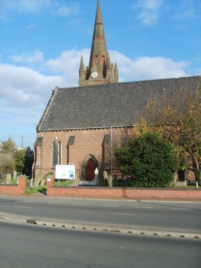 Oorlogsgraven van het Gemenebest All Saints Churchyard