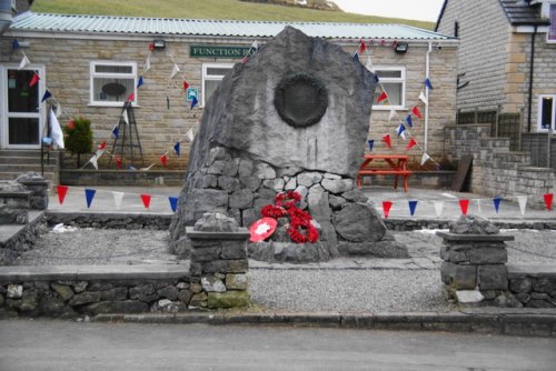 Oorlogsmonument Harpur Hill #1