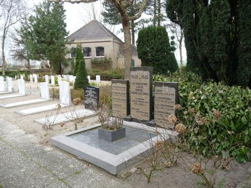 War Memorial and Collective Grave Oud-Alblas #1