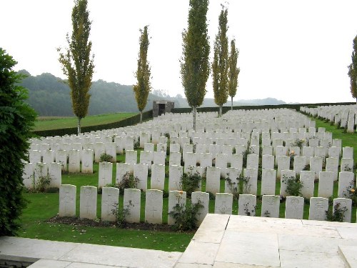 Commonwealth War Cemetery Bagneux