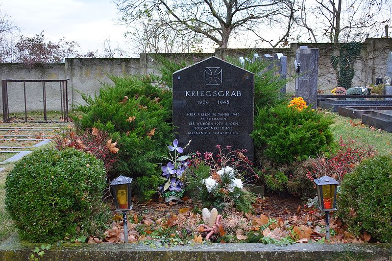 Former German War Graves Jedenspeigen #1