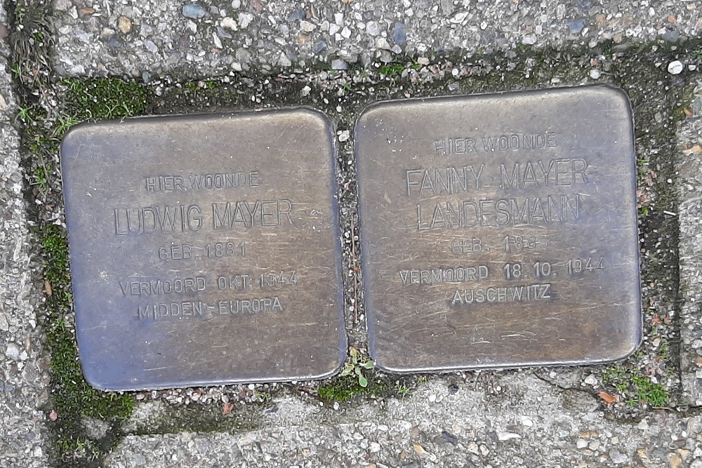 Stolpersteine Thorbeckegracht 49b