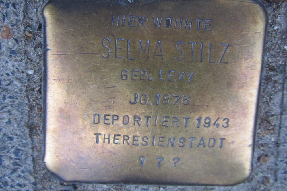 Stolpersteine Kartäuserhof 37 #2