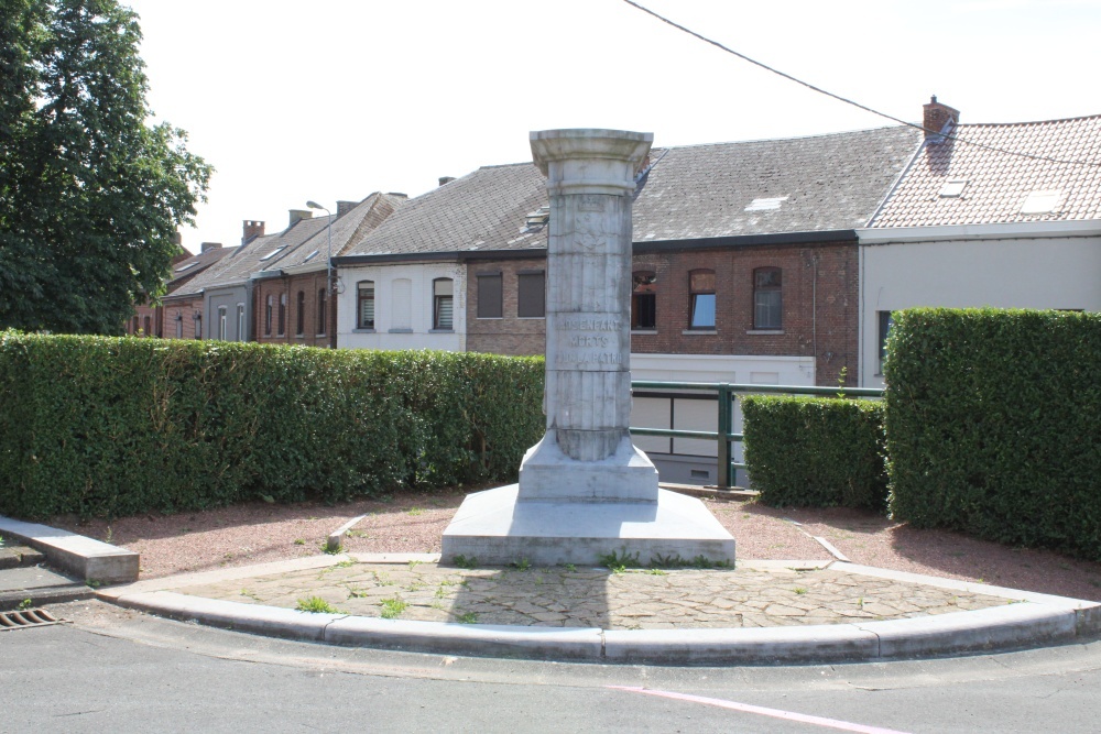 War Memorial Piton #1