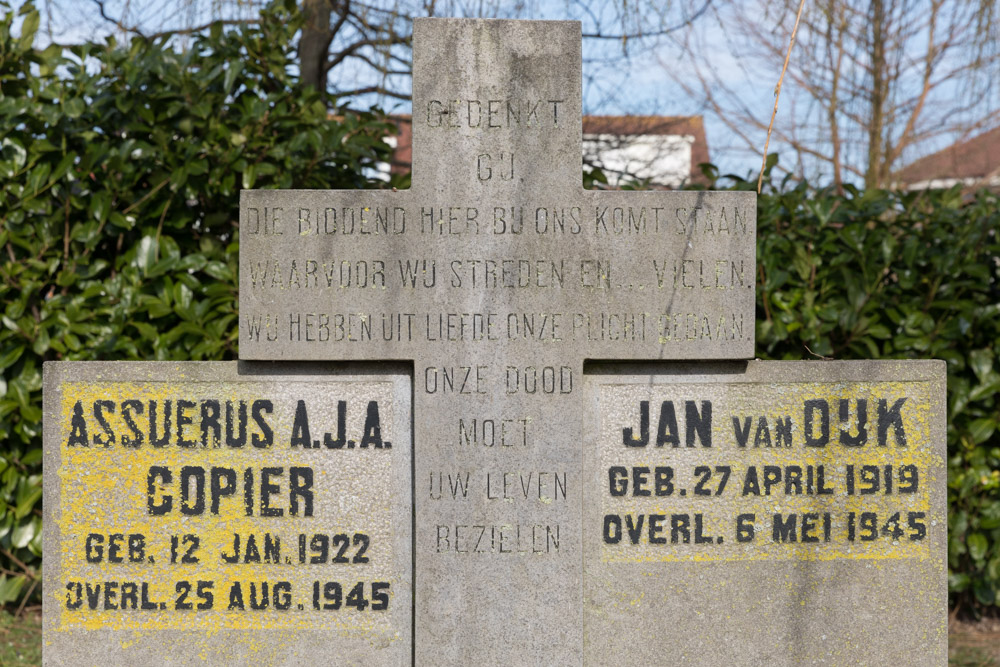 Dutch War Grave Schalkwijk #4