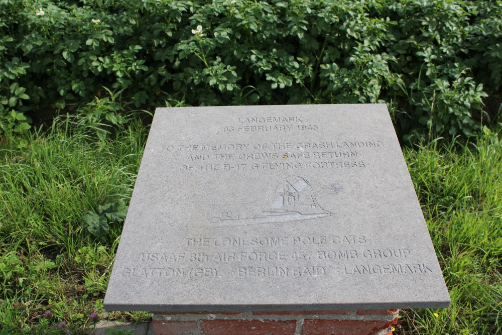 Memorial Crash Site B-17G #4