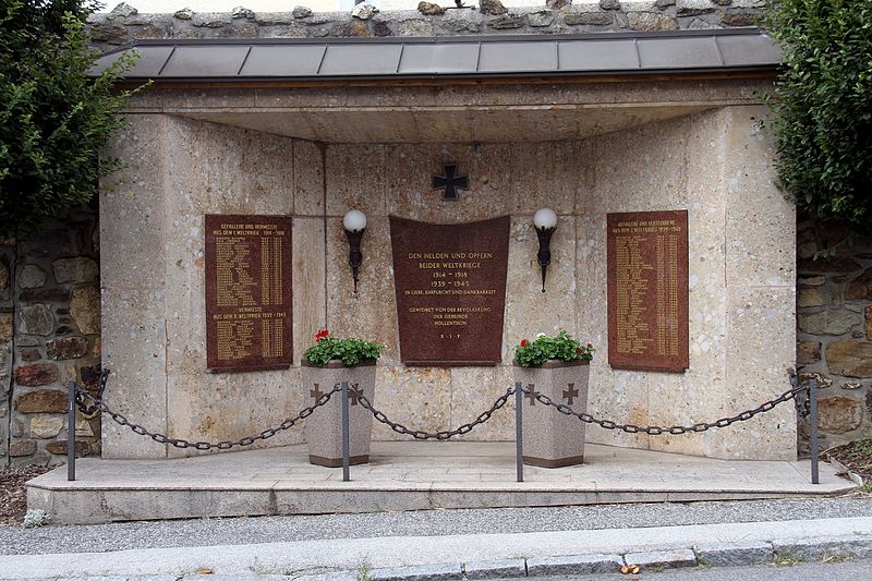 Oorlogsmonument Hollenthon #1