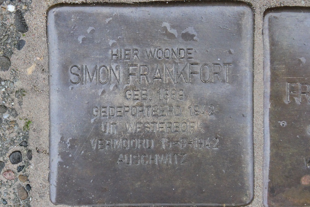 Stolpersteine Zinniastraat 15 #2