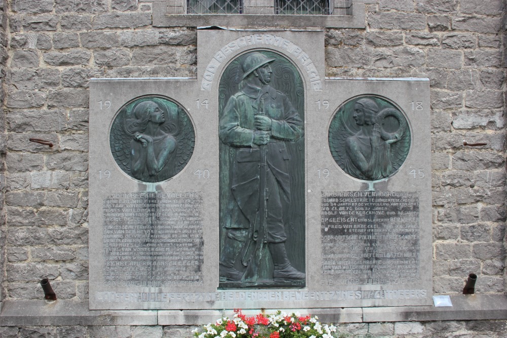 War Memorial Lotenhulle #2