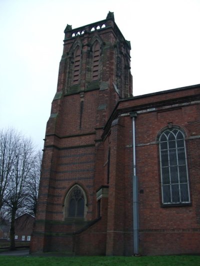 Oorlogsgraven van het Gemenebest St. Peter Churchyard #1