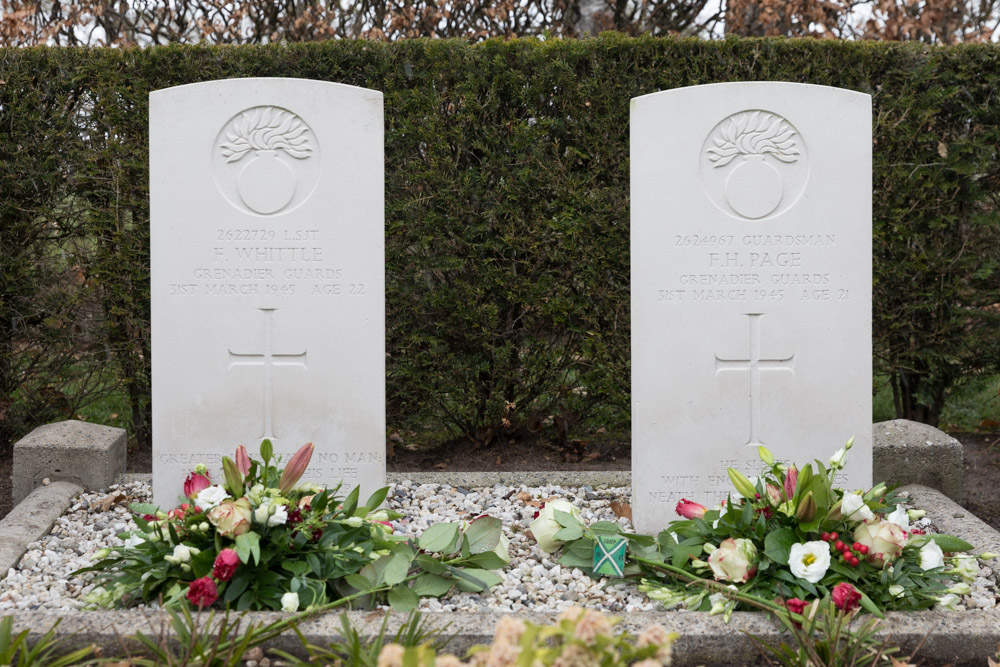 Commonwealth War Graves Protestant Cemetery Eibergen #1
