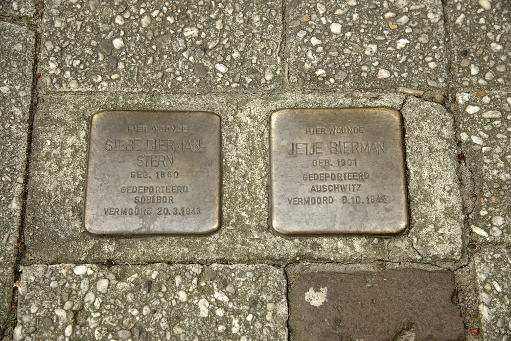 Stolpersteine De Grint 66 (nu Wilhelminastraat 54)