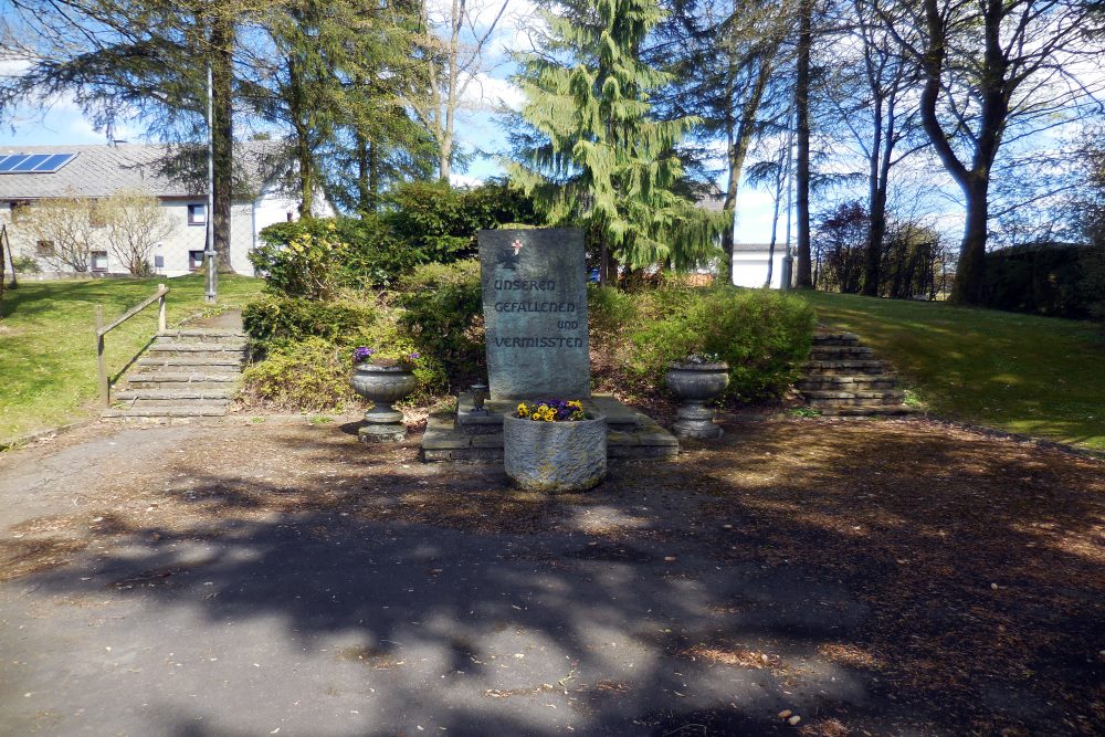 Oorlogsmonument Hellenthal-Losheim #1