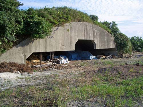 Shelter Miho-Yonago Airport #1