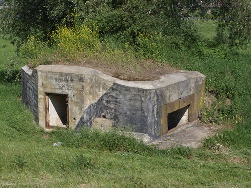 Oderstellung - Geschutsbunker (nr. 711)