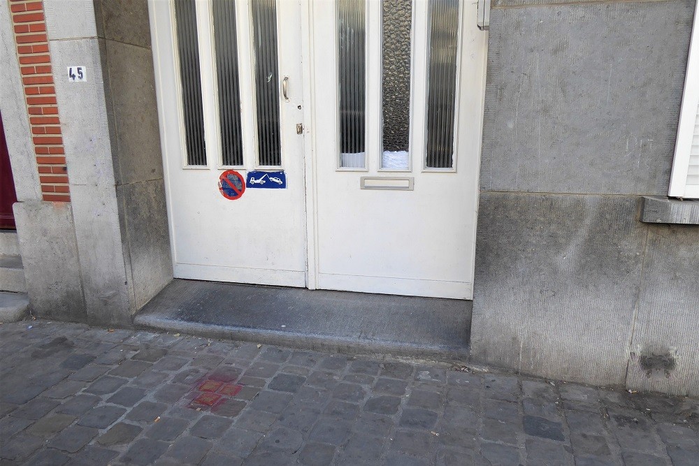 Stolpersteine Dokter De Meersmanstraat 45 #2