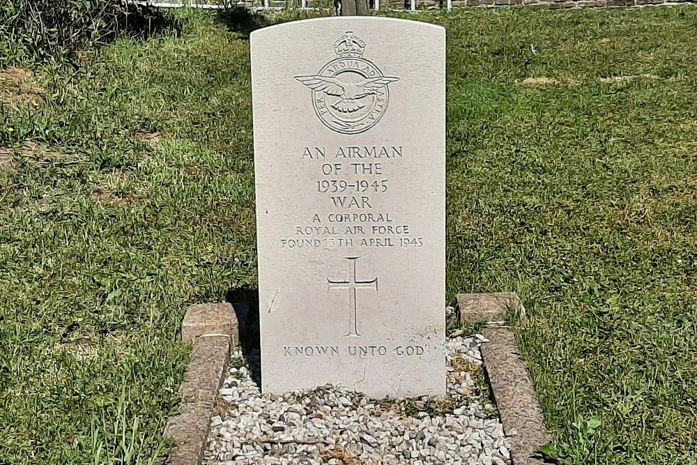 Commonwealth War Grave Wijk aan Zee