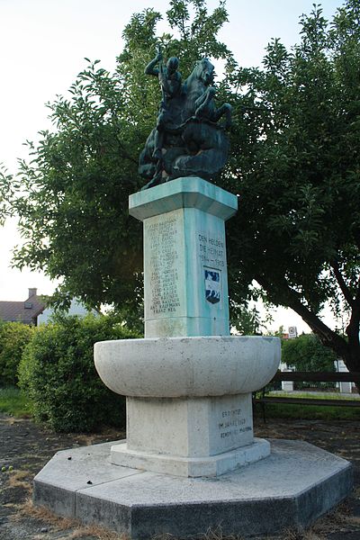 Oorlogsmonument Maria Enzersdorf #1