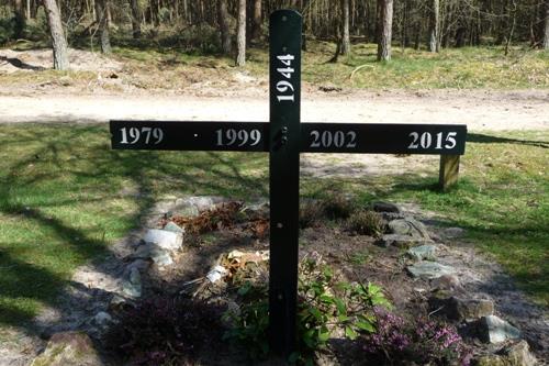 Remembrance Cross Loonse en Drunense Duinen #4