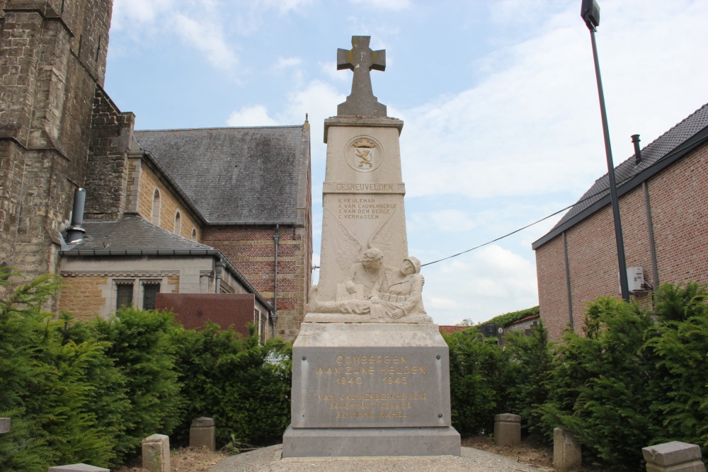 Oorlogsmonument Oombergen #1