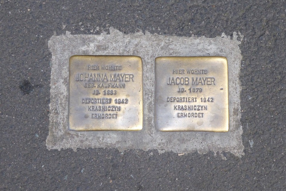 Stolpersteine Friedrichstraße 11