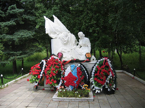 Mass Grave Soviet Soldiers Moskovskiy
