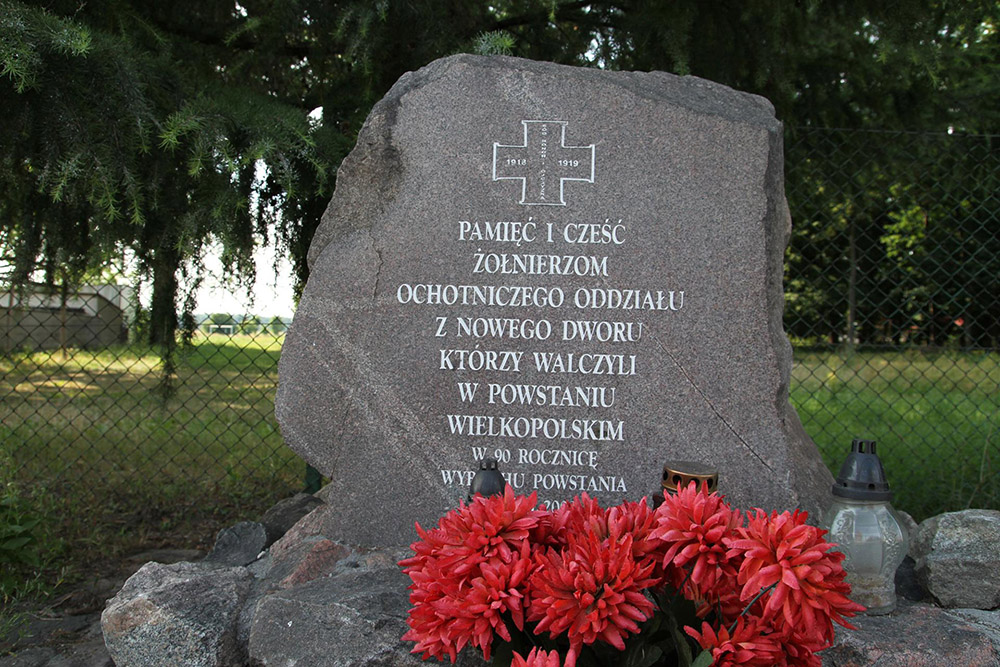 Monument Wielkopolska Opstand Nowy Dwór