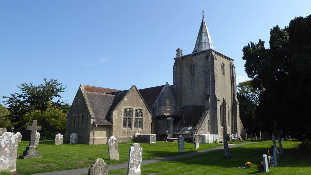 Commonwealth War Graves All Saints Churchyard