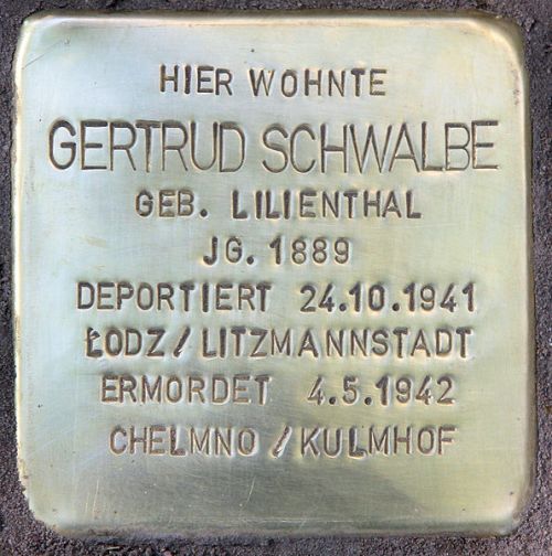 Stumbling Stones Giesebrechtstraße 8 #2