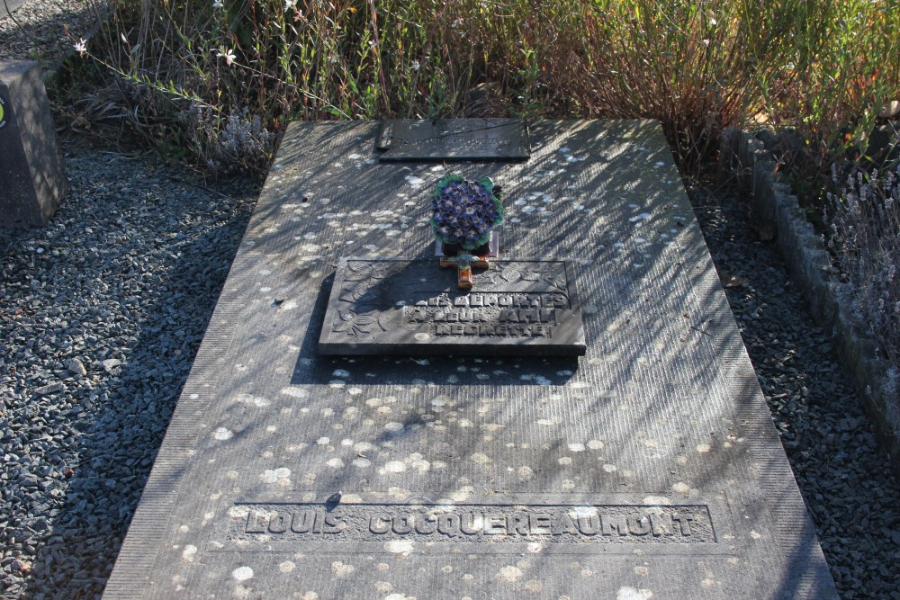 Belgian Graves Veterans Hacquegnies #2