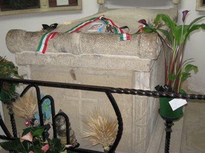 Memorial Tomb Benito Mussolini #4