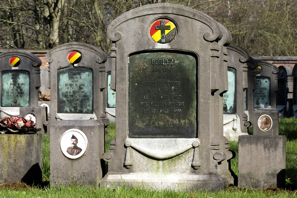 Belgische Oorlogsgraven Liège Ste. Walburge #3