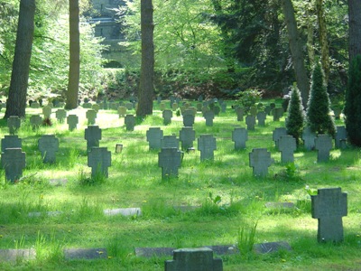 Duitse Oorlogsgraven Waldfriedhof #3