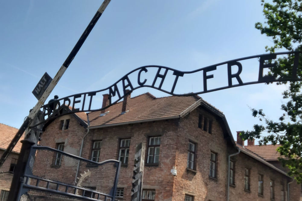 Bevrijder van Auschwitz en schermkampioen David Dushman overleden