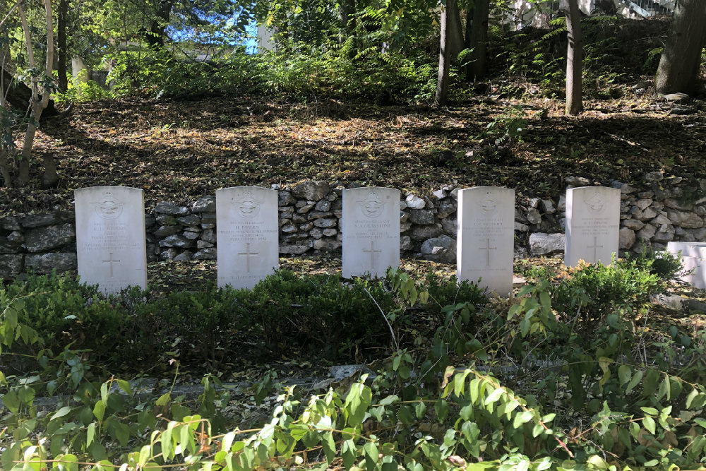 Commonwealth War Graves Lisbon #2