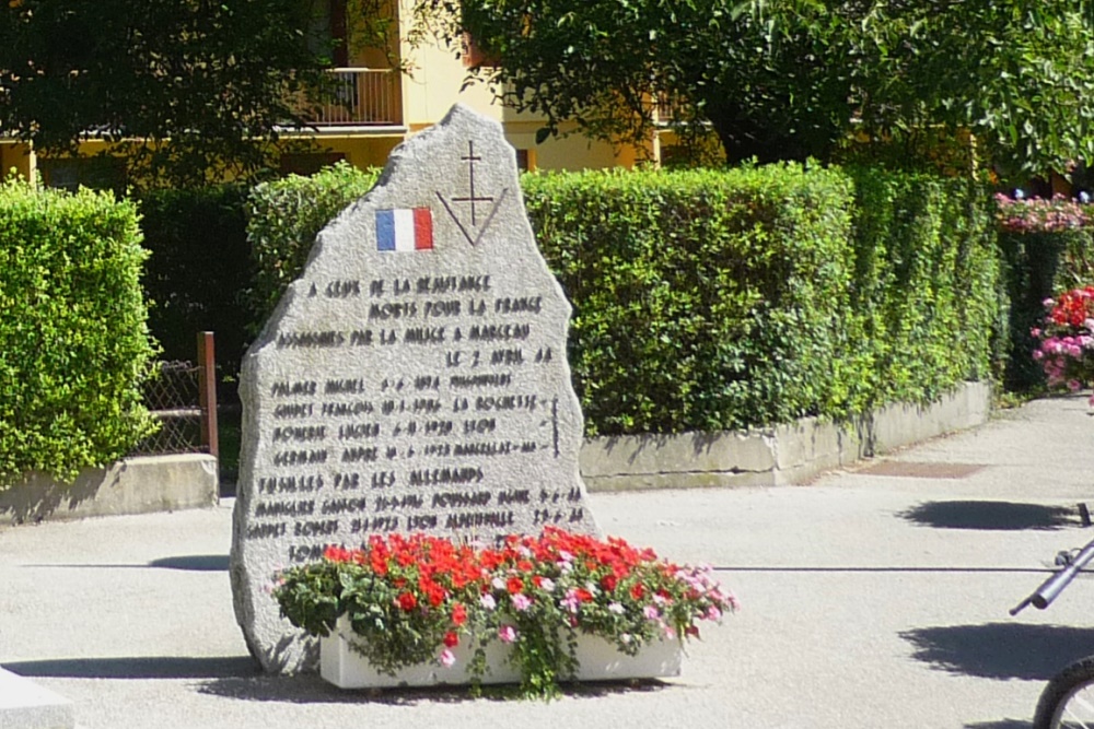 War Memorial Doussard #2