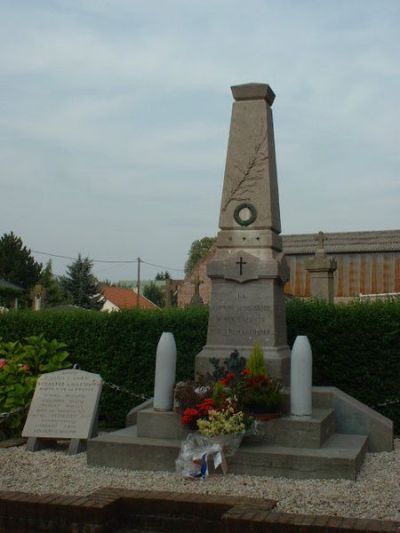 Oorlogsmonument Souastre #1